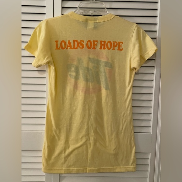 Junk Food t-shirt, Tide logo, Yellow, Vintage look, Y2K, 00s, “Loads of Hope” - Picture 2 of 13